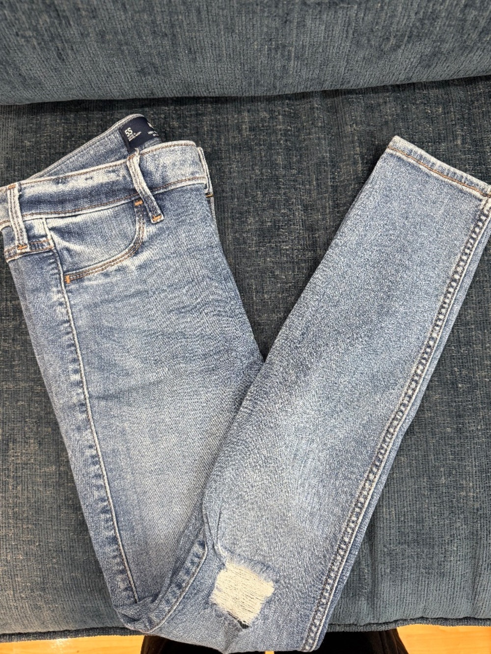 Hollister High Rise Crop Jean Legging